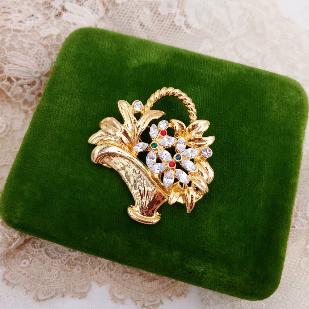 Vintage Flower Basket Brooch Bouquet, Gold tone Plant Pin